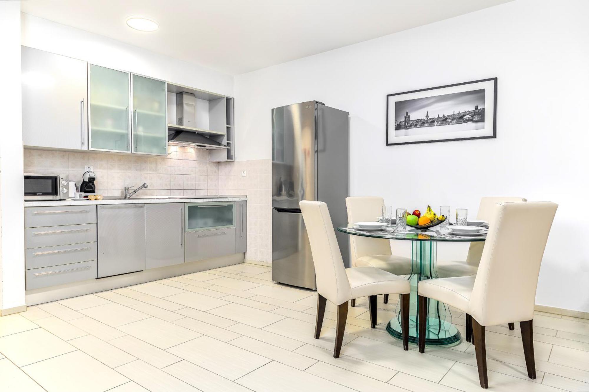 Apartmani Heta Alagic I 塞尔瑟 外观 照片